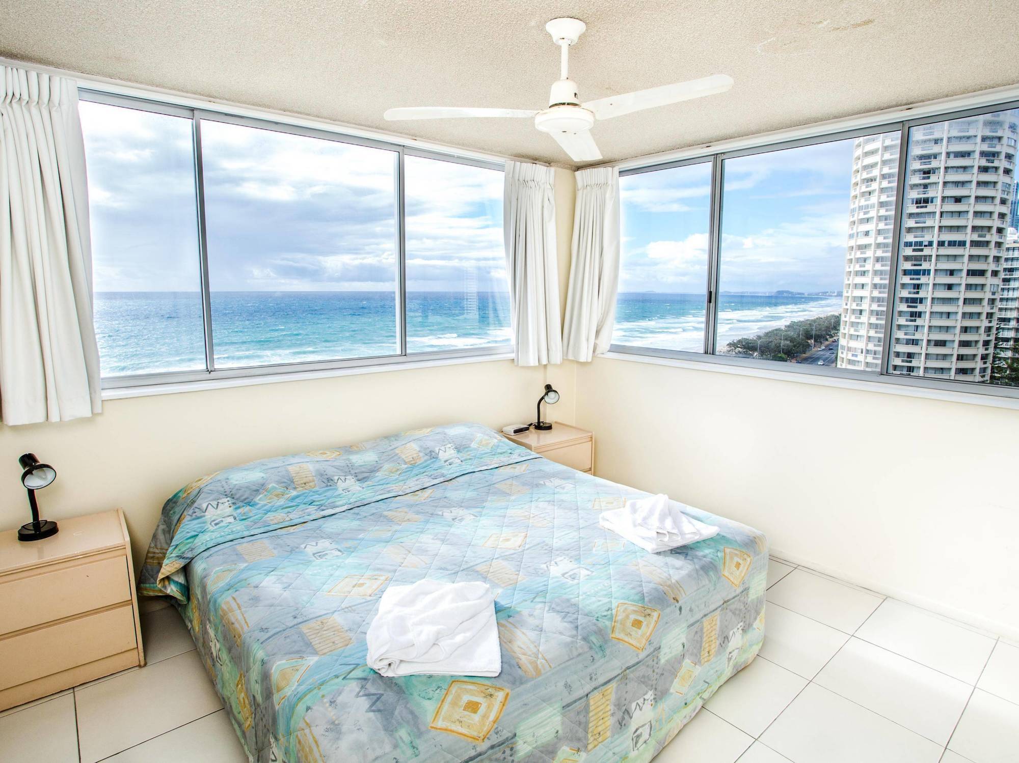 เดอะ ชอร์ บีชฟรอนต์ อพาร์ตเมนต์ Aparthotel โกลด์โคสต์ ภายนอก รูปภาพ